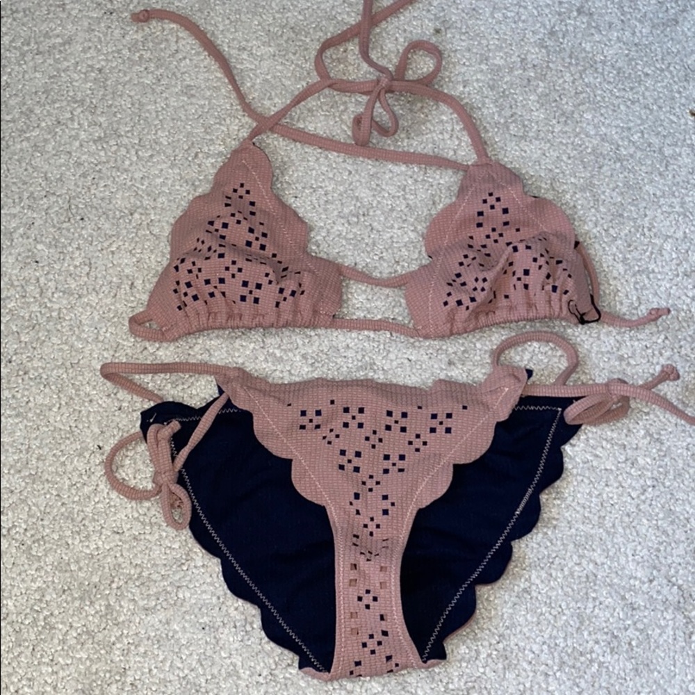 Scalloped Mauve/Pink Suit Set